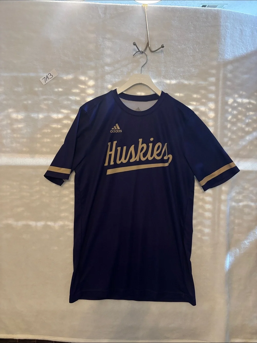 Adidas huskies large jersey